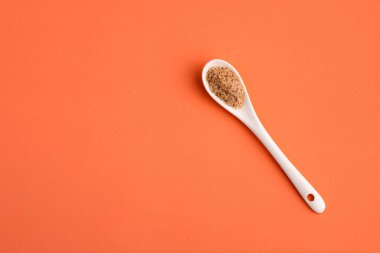 Bitkisel afra, organik psyllium kabuğu. Sağlıklı yemek.