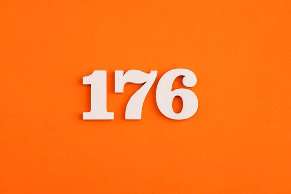 White Wooden Number 176 Eva Rubber Orange Background — Stock fotografie