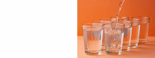 Acht Gläser Wasser Unverzichtbares Wasser Für Das Reibungslose Funktionieren Unseres — Stockfoto