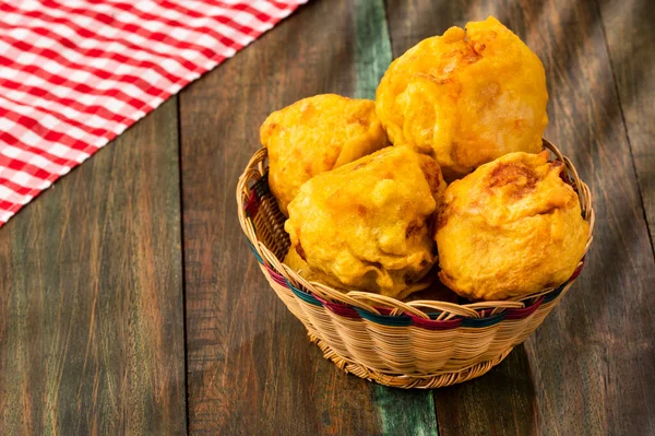 Colombian Fried Stuffed Potatoes Colombian Street Food — 스톡 사진