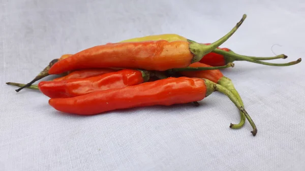 Fresh Hot Spicy Chilies Cabe Rawit Indonesian White Background — Zdjęcie stockowe