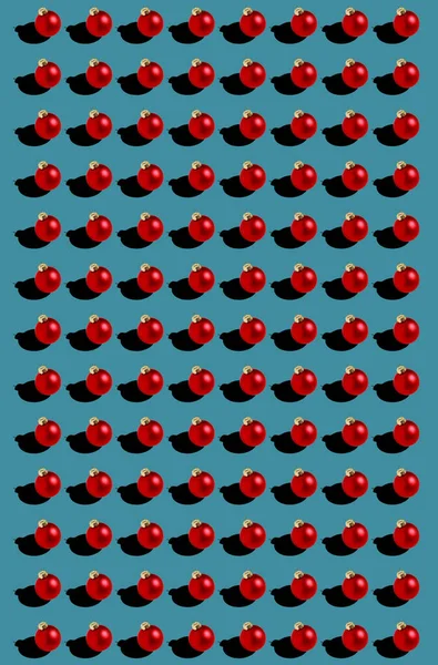 Mavi Arka Planda Pürüzsüz Kırmızı Noel Topları Deseni Yüksek Kalite — Stok fotoğraf