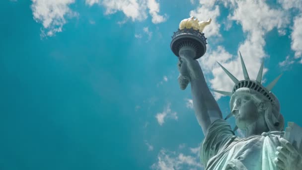 Statue Liberty Passing Clouds — ストック動画