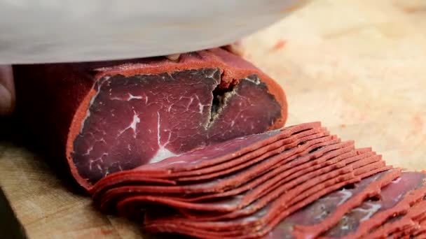 Slicing Traditional Turkish Pastrami Meat — Stock Video