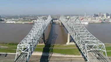 Aerial view of Greater New Orleans Bridge