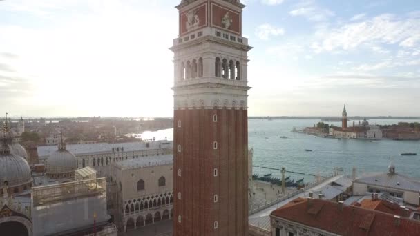 Aerial View Mark Clocktower Venetian Lagoon — Vídeos de Stock