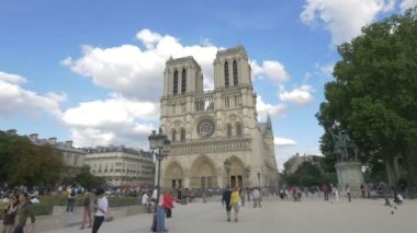 Cathdral Notre Dame de Paris