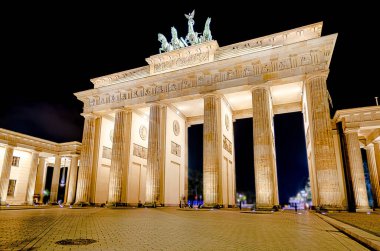 Brandenburg Gate at Berlin, Germany by night