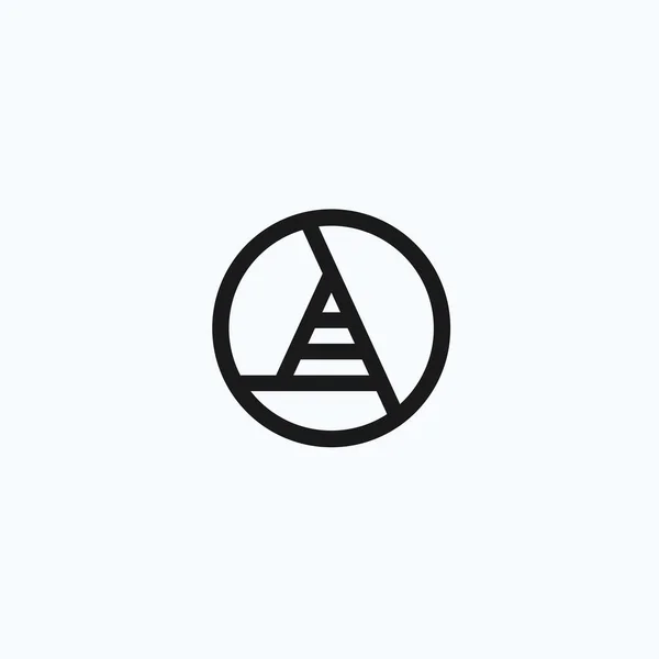 Traffic Cone Logo Design Vector Illustration — Image vectorielle