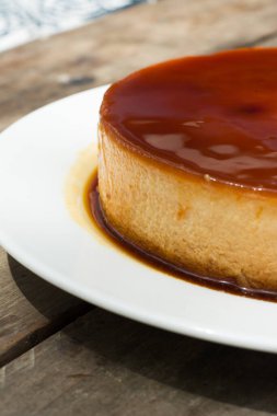 Creme Brulee. Turta. Quesillo.