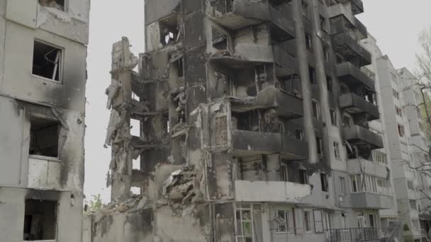 Destroyed Russian Air Bombs Burned Building Borodyanka — Video Stock