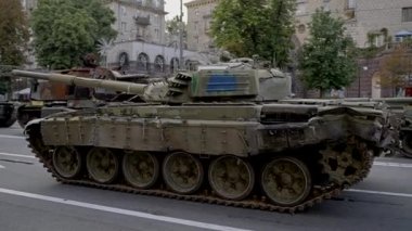 Parade of shamefully destroyed Russian military equipment on Khreshchatyk in Kyiv 2022 4K