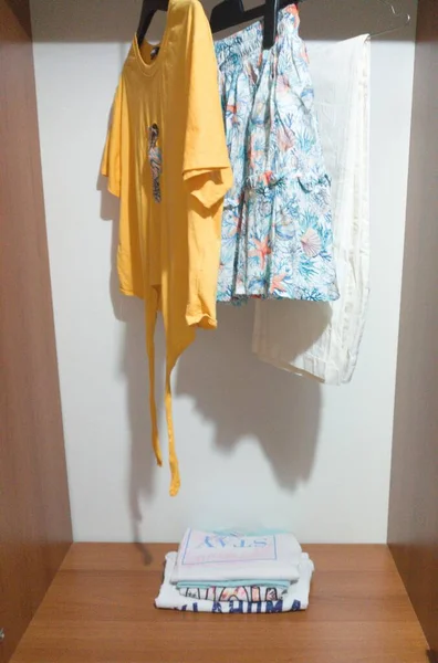Clothes Hanging Hanger Wardrobe Shirts Skirts Summer Pants — Stock fotografie