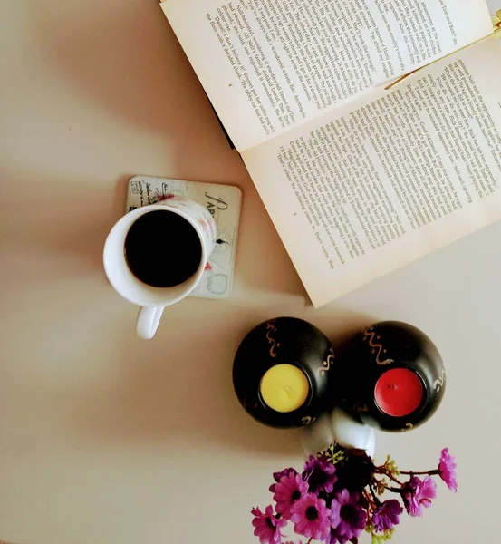 Open Book Coffee Table Decorated Candles — Photo