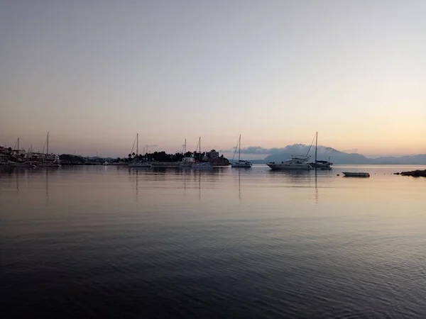 Vista Mar Barco Após Pôr Sol Silhueta Natureza — Fotografia de Stock