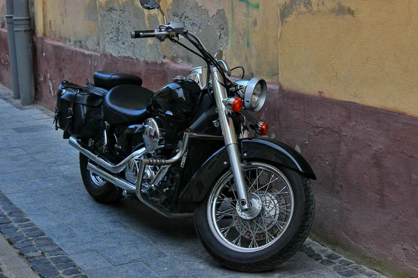 Motocicleta Estacionada Rua — Fotografia de Stock