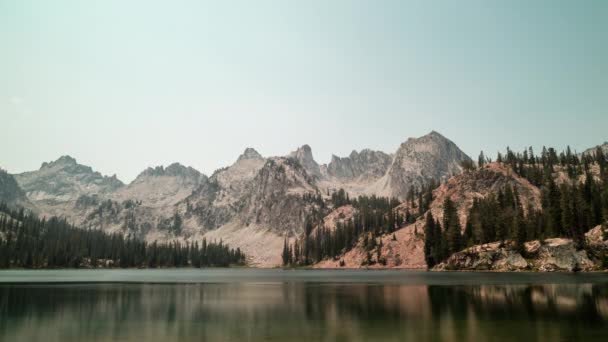 Alice Lake Large Alpine Lake Idahos Sawtooth Mountains Seen Time — Stok video