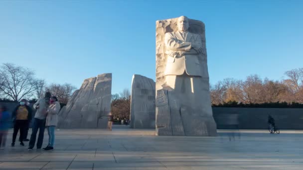Time Lapse Tourists Visiting Iconic Martin Luther King Memorial Washington — Vídeos de Stock