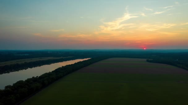 Aerial Hyperlapse Sun Setting Potomac River Agricultural Land Montgomery County — Stockvideo