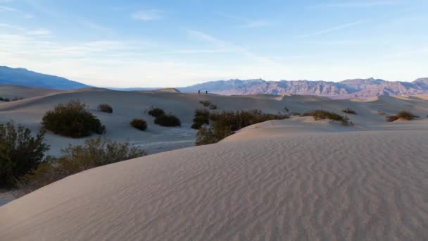 Panning Time Lapse Sunset Mesquite Flat Dunes Death Valley National — 图库视频影像