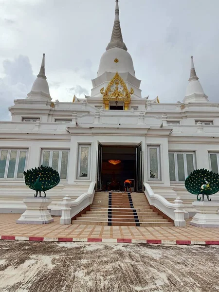 Phra Borommait Chedi Khon Wat Mai Ban Tan Temple Khok — 스톡 사진