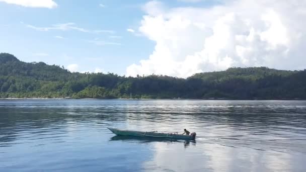 Papua Indonesia February 2016 Fishing Boat Lake — Stock videók