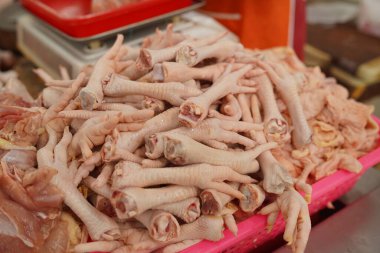 taze tavuk ayağı piyasalarda