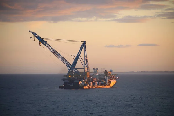 Oil Rig Cranes Port Beautiful Sunset — 图库照片