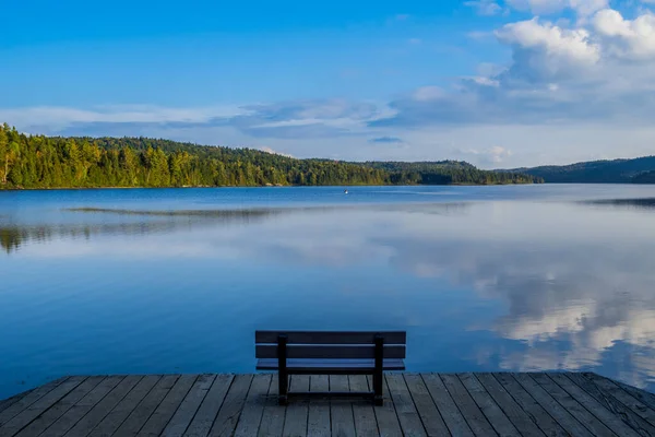 Bench Lake View Mauricie National Park Quebec Stock Photo, 45% OFF
