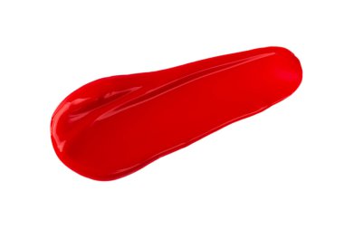 Beyaz arkaplanda soyut kırmızı ruj veya tırnak cilası lekesi izole edildi. 