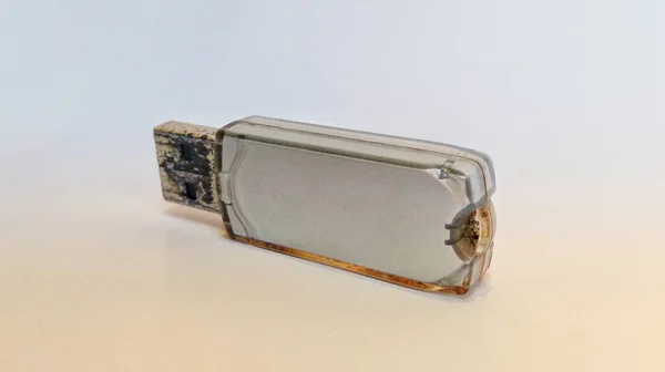 Close Old Usb Flash Drive Com Uma Capacidade Que Enferrujado — Fotografia de Stock