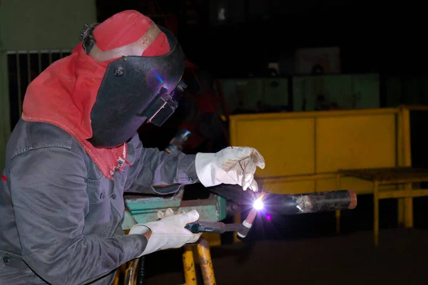 Welder Protective Mask Welding Metal Sparks Background — Photo