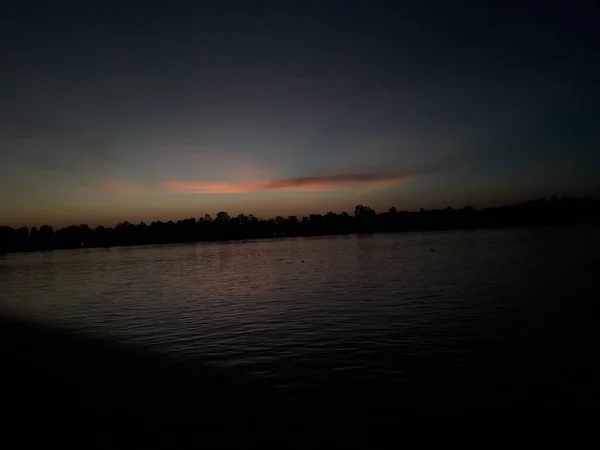 Apus Soare Portocaliu Peste Râul Barito Kahayan Mahakam — Fotografie, imagine de stoc
