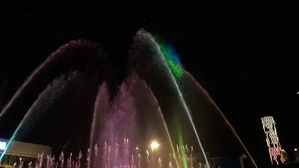 Amazing Dancing Fountain Bright Beautiful Colors — Φωτογραφία Αρχείου
