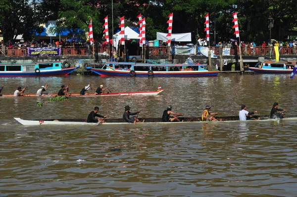 Banjarmasin South Klimantan Indonesia August 2022 Floating Market Cultural Festival — Fotografie, imagine de stoc