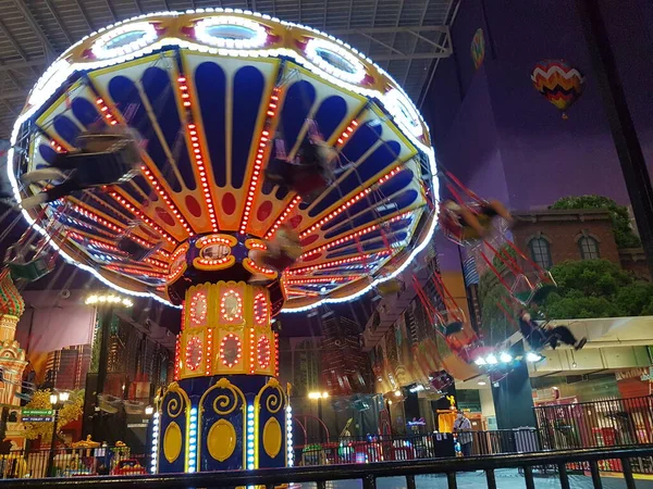 Carousel Game Traditional Night Market — Stockfoto