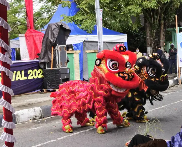 Banjarmasin Dél Kalimantan Indonézia 2022 Augusztus Barongsai Tánc Szigetvilág Palota — Stock Fotó