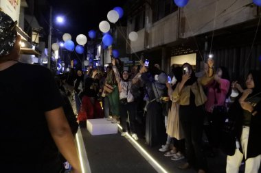 Banjarmasin, Güney Kalimantan, Endonezya - 21 Ağustos 2022: Banjar kabilesinden 