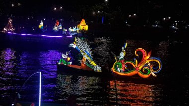 Süslü Tekne Tanglong Festivali (Banjarmasin, Endonezya 28 Eylül 2022)