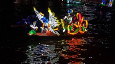 Süslü Tekne Tanglong Festivali (Banjarmasin, Endonezya 28 Eylül 2022)