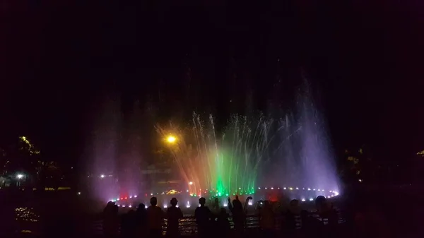 Fountain Attraction Water Dancing Show Night Attract Visitors Kamboja Garden — Stock Photo, Image