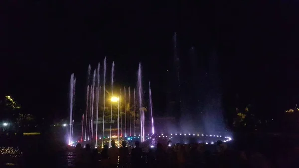 Fountain Attraction Water Dancing Show Night Attract Visitors Kamboja Garden — Stock Photo, Image