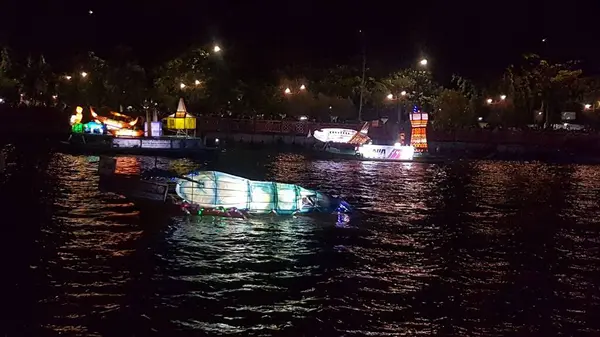 Festival Tanglong Barcos Ornamentais Banjarmasin Indonésia 2022 Setembro — Fotografia de Stock