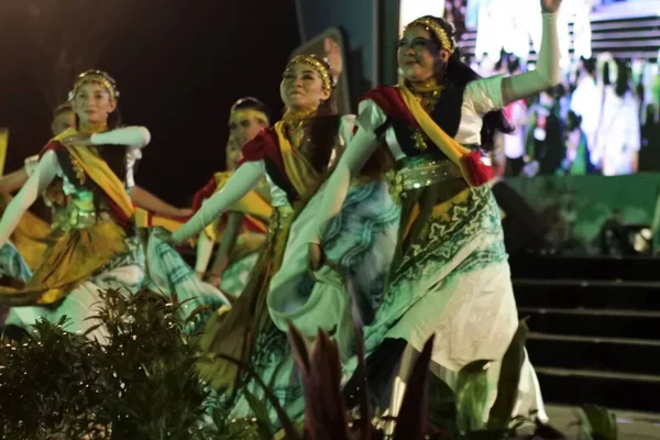 Banjarmasin Kalimantan Del Sur Indonesia Octubre 2022 Danza Tradicional Tribus — Foto de Stock