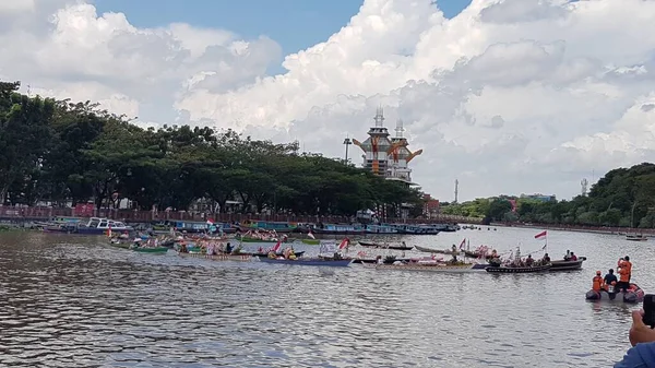 Banjarmasin Indonesia December 2021 Traditional Floating Market Selling Produce Barito — Stock Photo, Image