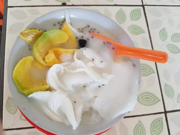Ijs Teler Teler Indonesische Fruit Cocktail Avocado Jonge Kokosnoot Jackfruit — Stockfoto