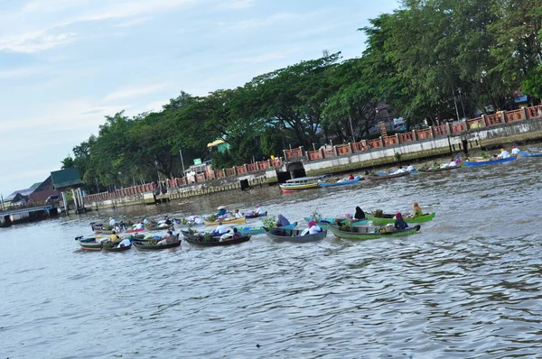 Banjarmasin Kalimantan Del Sur Indonesia Diciembre 2021 Mercado Flotante Tradicional — Foto de Stock