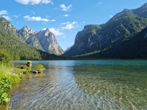 Beautiful Landscape Lake Mountains — Stock Photo, Image