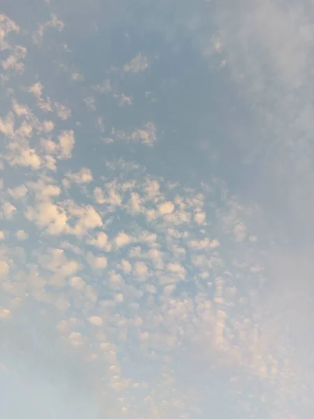 Красивое Небо Солнечными Лучами Абстрактный Фон Обоев Веб Дизайна — стоковое фото