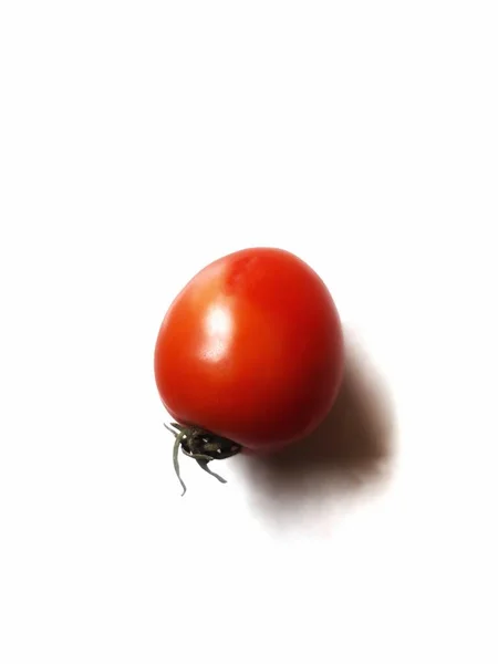 One Tomato Fruit Closed Isolated White Background — Zdjęcie stockowe